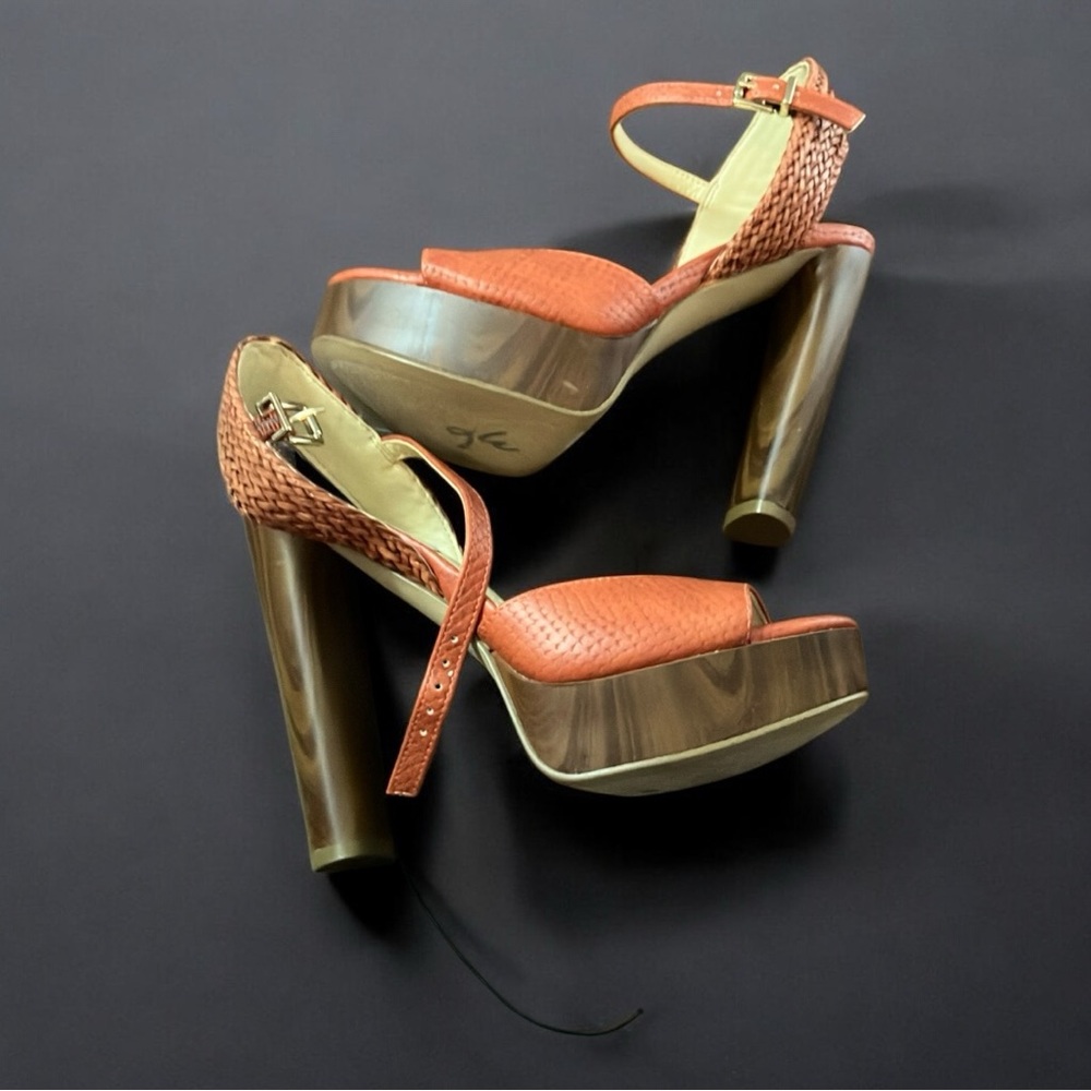Jessica Simpson Elegant Women's Red Sandals